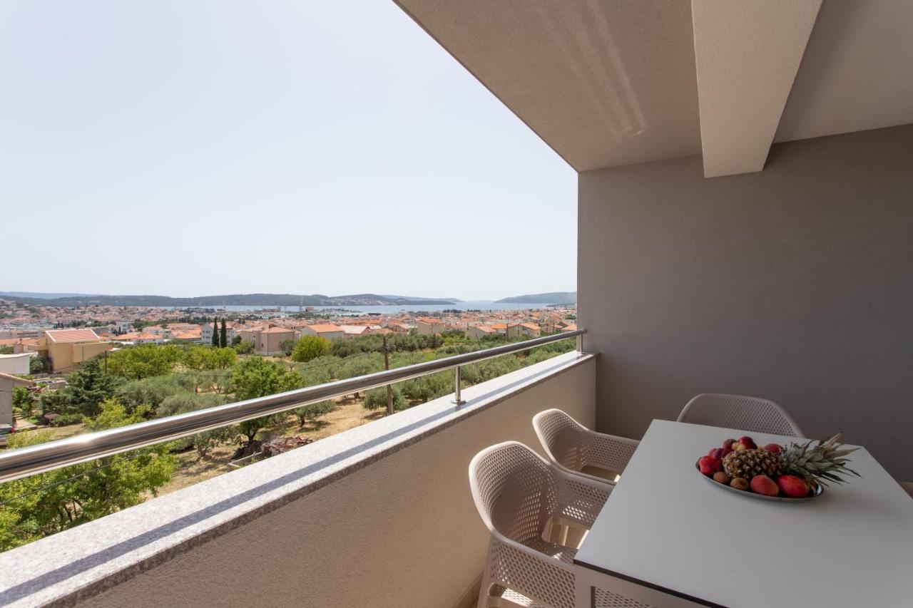 Apartments Top Hill Trogir Bagian luar foto