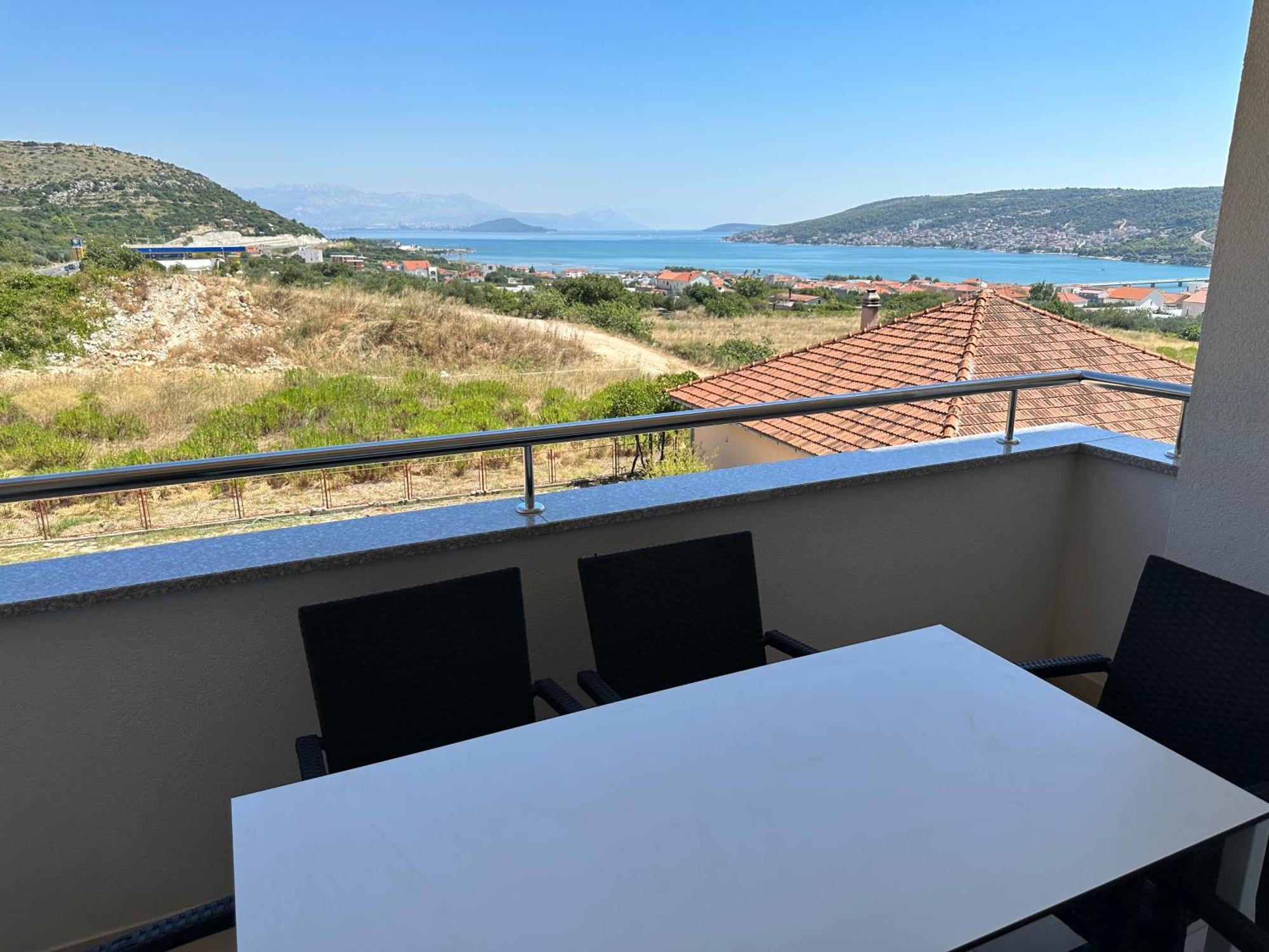 Apartments Top Hill Trogir Bagian luar foto